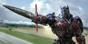 Optimus still #2 (Sword pointing) Online